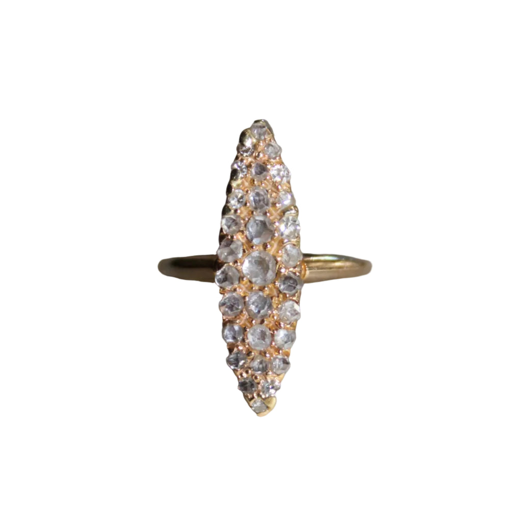 Navette Ring